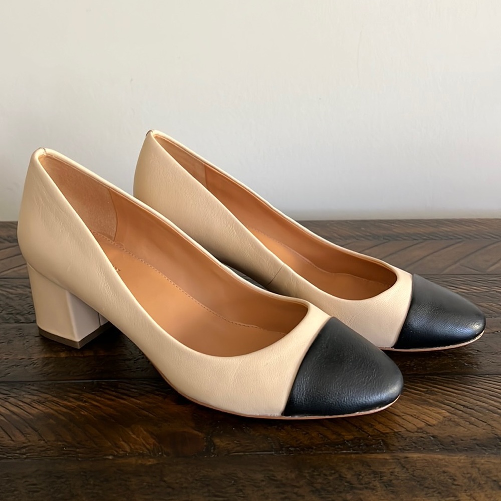 JCREW Factory Beige, Black Closed Toe Pumps, Sz 8